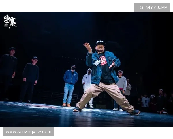 全国街舞大赛点评重庆攀岩队展现灵活性与创意的完美结合