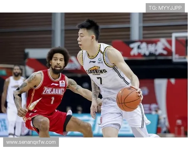 南京篮球队与上海篮球队赛后复盘分析个人能力的对比与启示 南京篮球队与上海篮球队赛后复盘分析个人能力的对比与启示