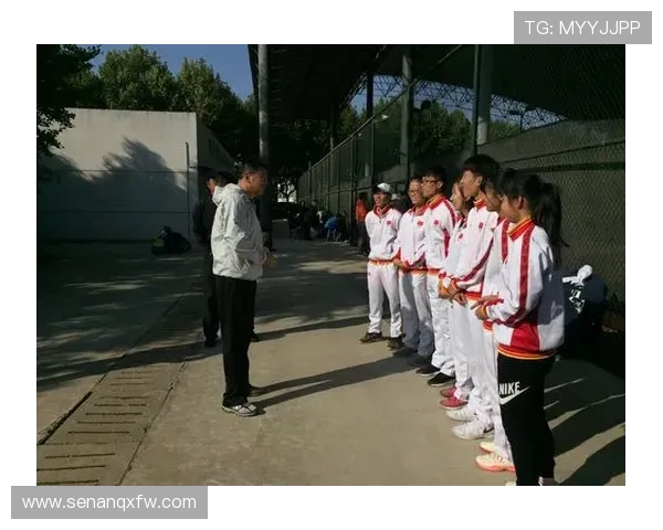 成都网球队的转型之路：从传统强队到现代化竞技新标杆的蜕变之旅