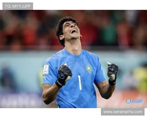 马丁内斯的传奇人生与足球生涯背后的故事与启示