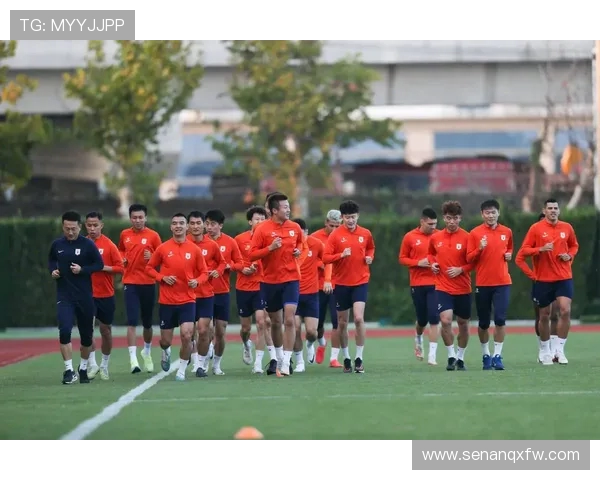 鲁能足校与恒大足校对抗赛精彩回顾与青训发展前景分析